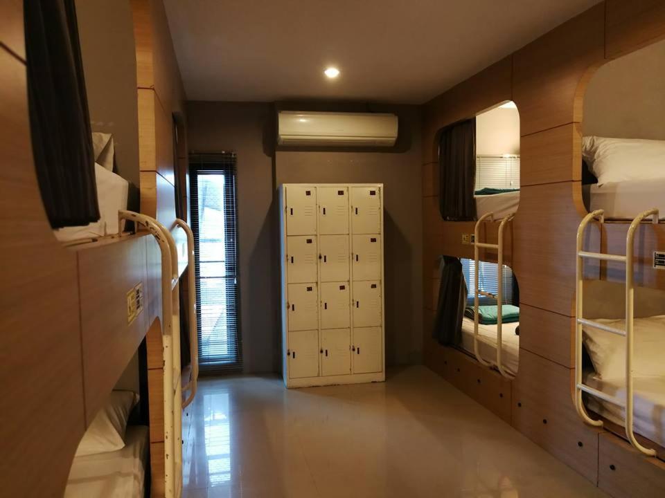 Hubb Hostel Phuket Airport Nai Yang-stranden Eksteriør billede